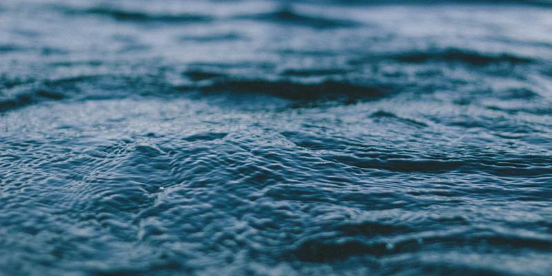 朗旭照明80：专业工业、户外及工程照明解决方案的卓越之选